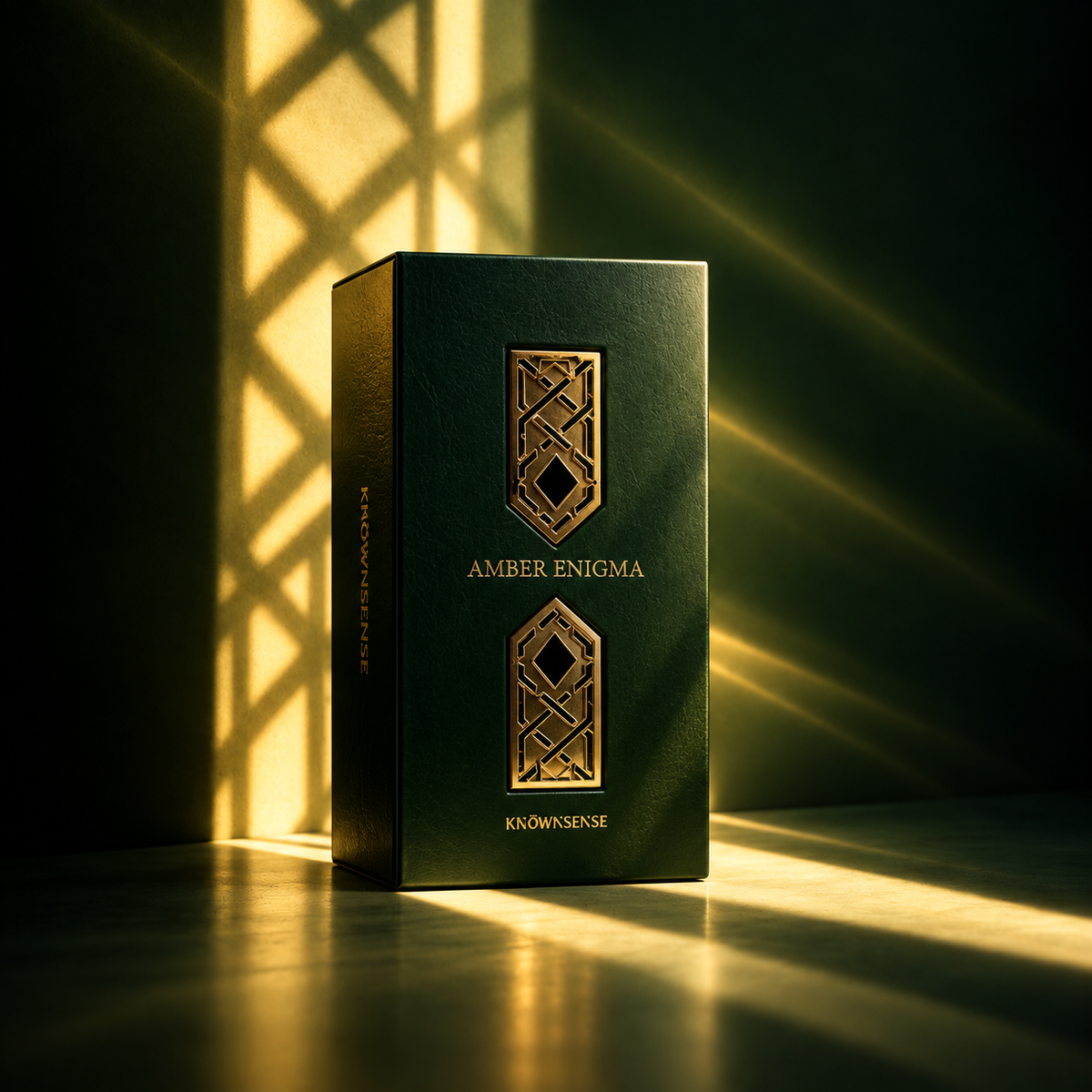 AMBER ENIGMA — Eau de Parfum