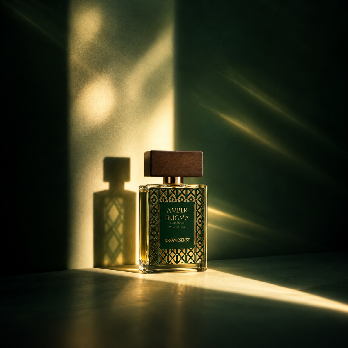 AMBER ENIGMA — Eau de Parfum